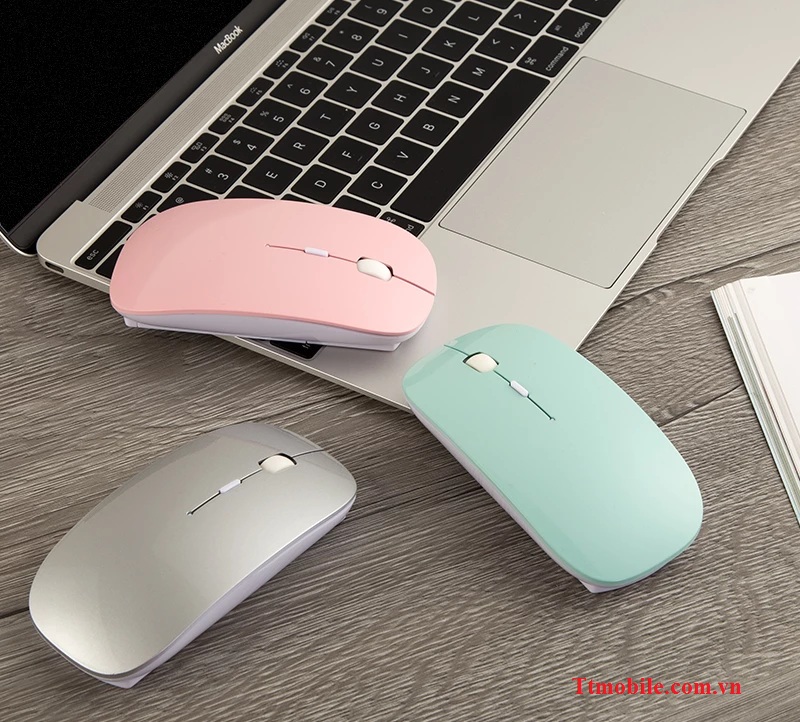 Ngoài kết nối chuột bluetooth với macbook, bạn còn có thể kết nối chuột qua USB